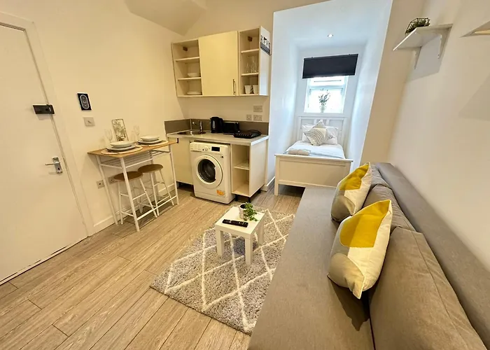Comfortable Family Apartment In London